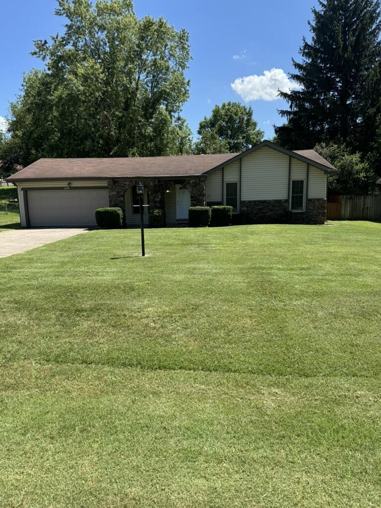 2150 East Lark Street Springfield, MO 65804 - Photo 1 of 1 1_photo-2150-east-lark-street