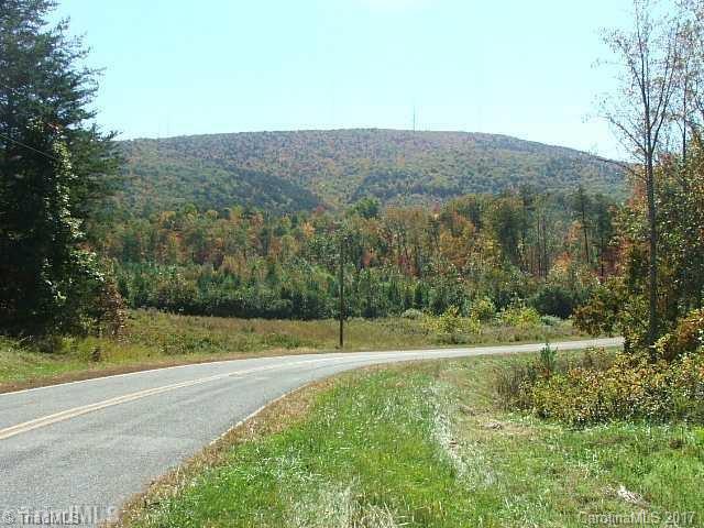 100 Flat Rock Road, Unit 100 Pinnacle, NC 27043 - Photo 4 of 21 Gallery Image 4