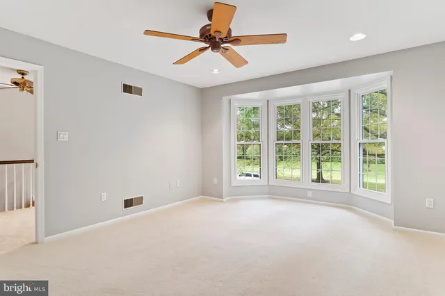 $359,900 | 48 Devonshire Square, Mechanicsburg, PA 17050