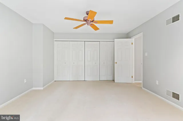 $359,900 | 48 Devonshire Square, Mechanicsburg, PA 17050