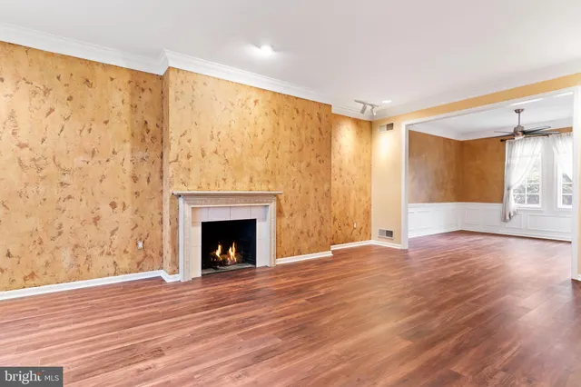 $359,900 | 48 Devonshire Square, Mechanicsburg, PA 17050