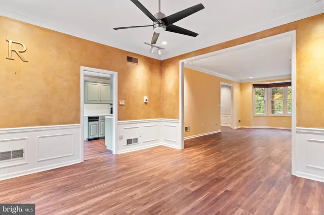 $359,900 | 48 Devonshire Square, Mechanicsburg, PA 17050