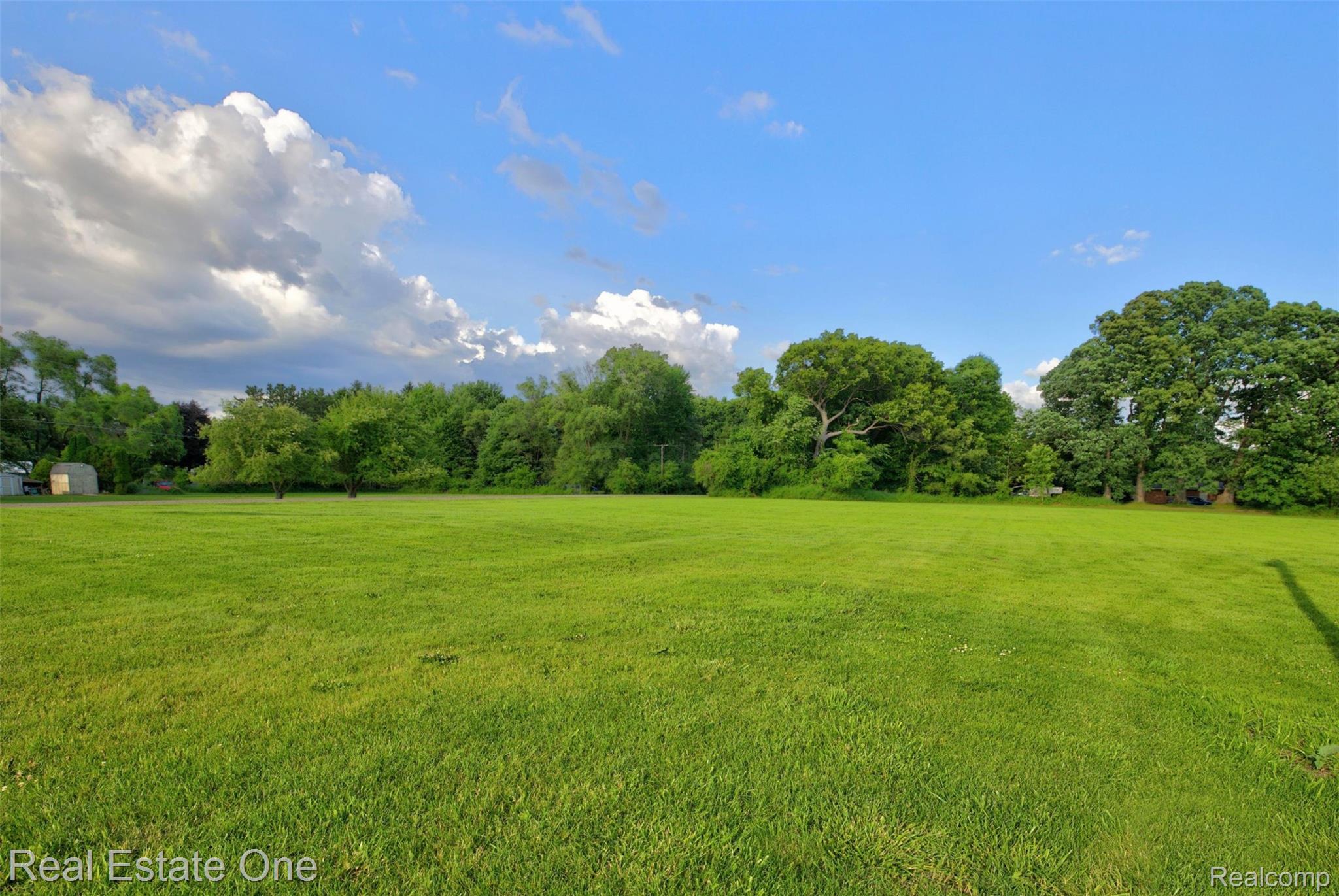 2355 South Sashabaw Road Ortonville, MI 48462 - Photo 49 of 57 58) Backyard.jpg