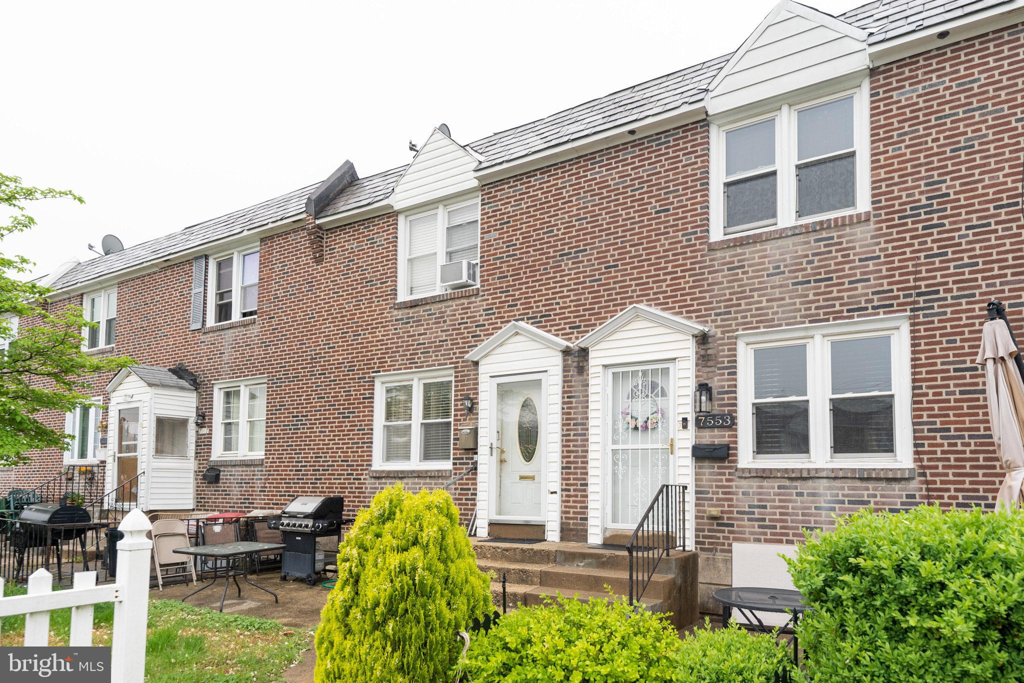 7553 Brentwood Road Philadelphia, PA 19151 - Photo 2 of 30 Attractive Small Garden