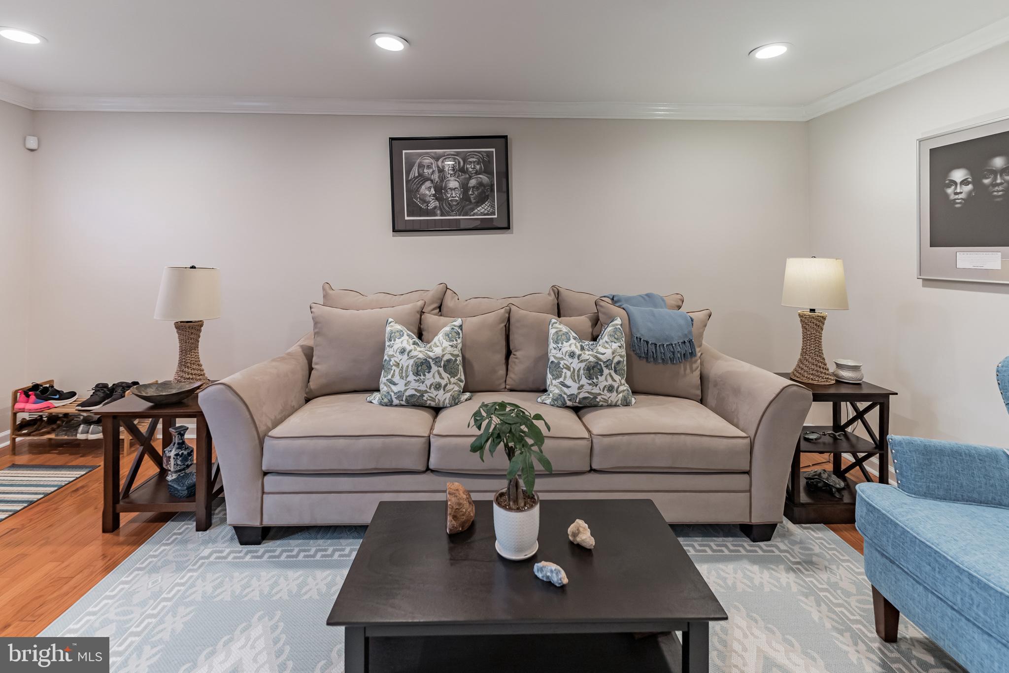 7553 Brentwood Road Philadelphia, PA 19151 - Photo 8 of 30 Entertain in your new home