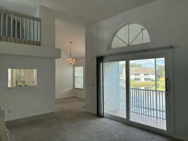 $1,900 | 1930 Westminster Circle, Unit 112, Vero Beach, FL 32966