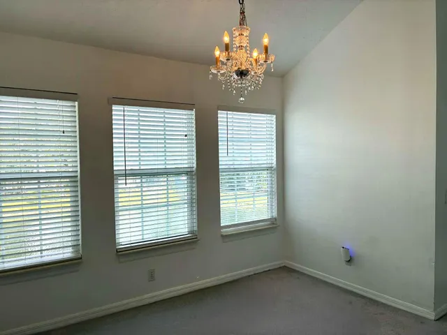 $1,900 | 1930 Westminster Circle, Unit 112, Vero Beach, FL 32966