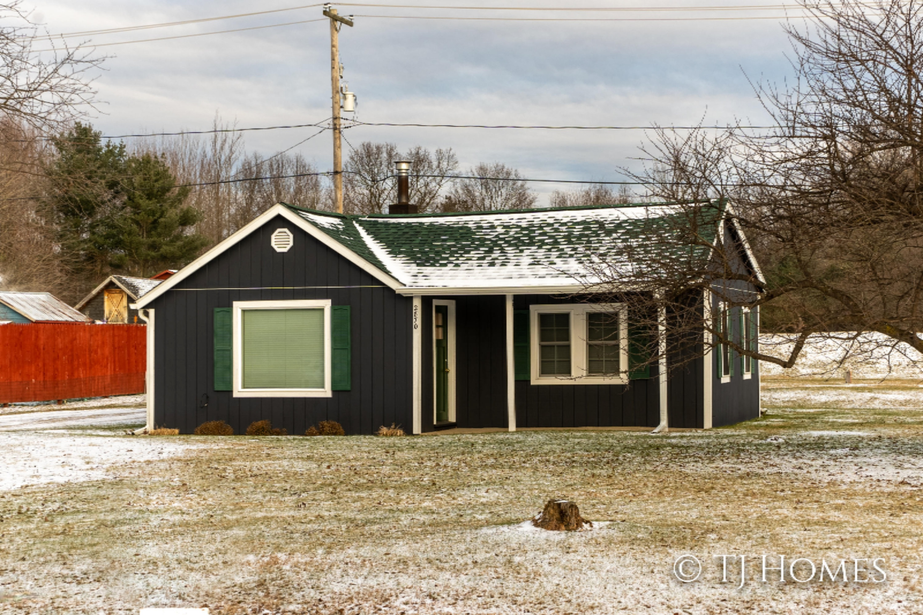 2870 East Ellis Road Muskegon, MI 49444 - Photo 15 of 20 2870 E Ellis Road Muskegon, MI -16