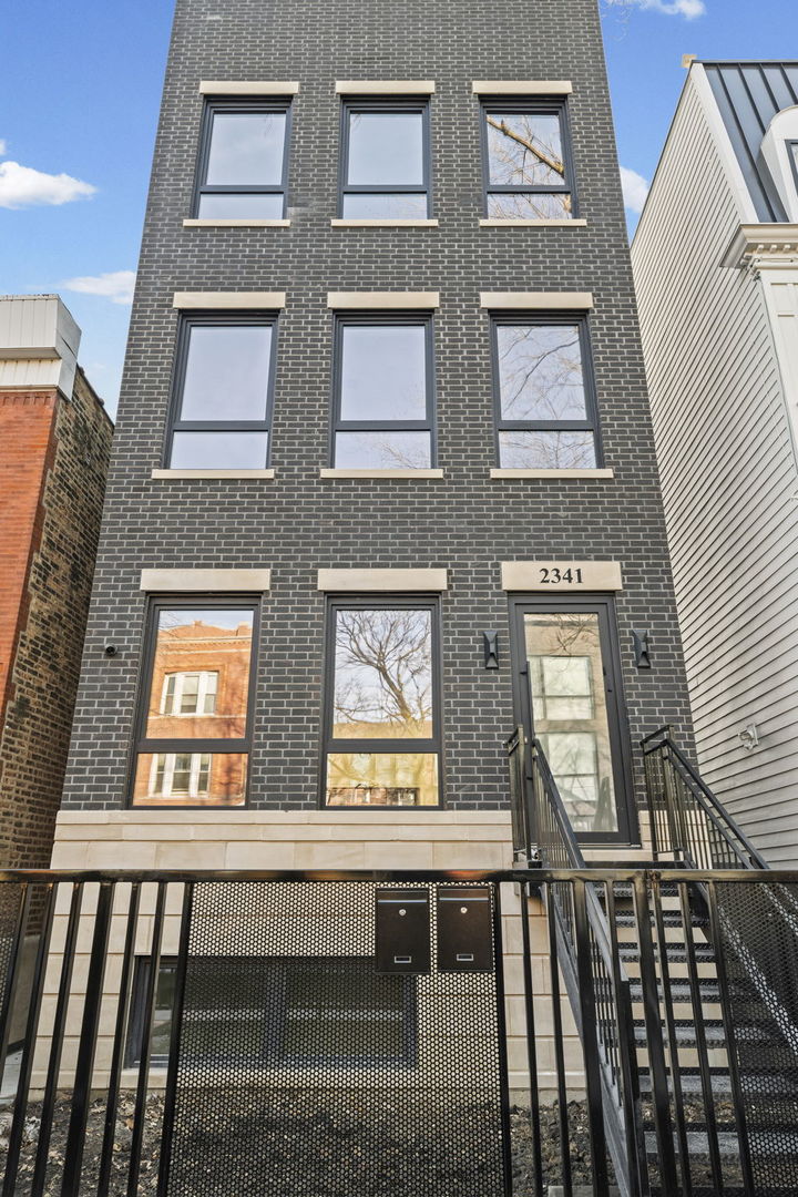 2341 West Belden Avenue, Unit 2 Chicago, IL 60647 - Photo 1 of 24