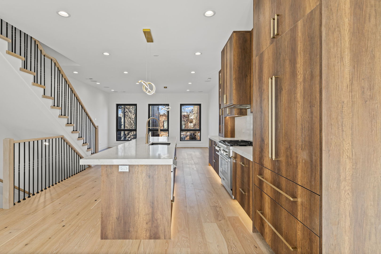 2341 West Belden Avenue, Unit 2 Chicago, IL 60647 - Photo 5 of 24