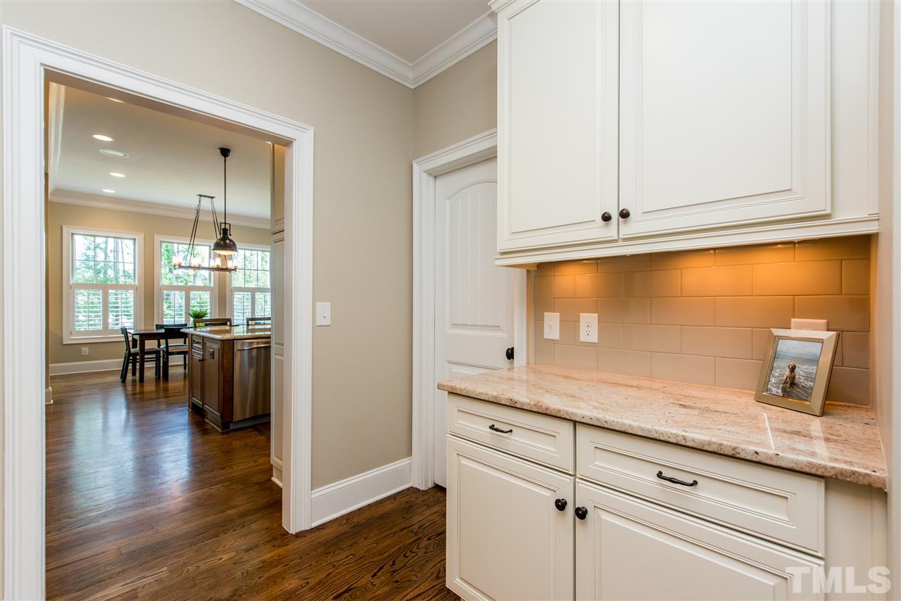 3326 Roller Mill Court Raleigh, NC 27607 - Photo 6 of 25 Gallery Image 6