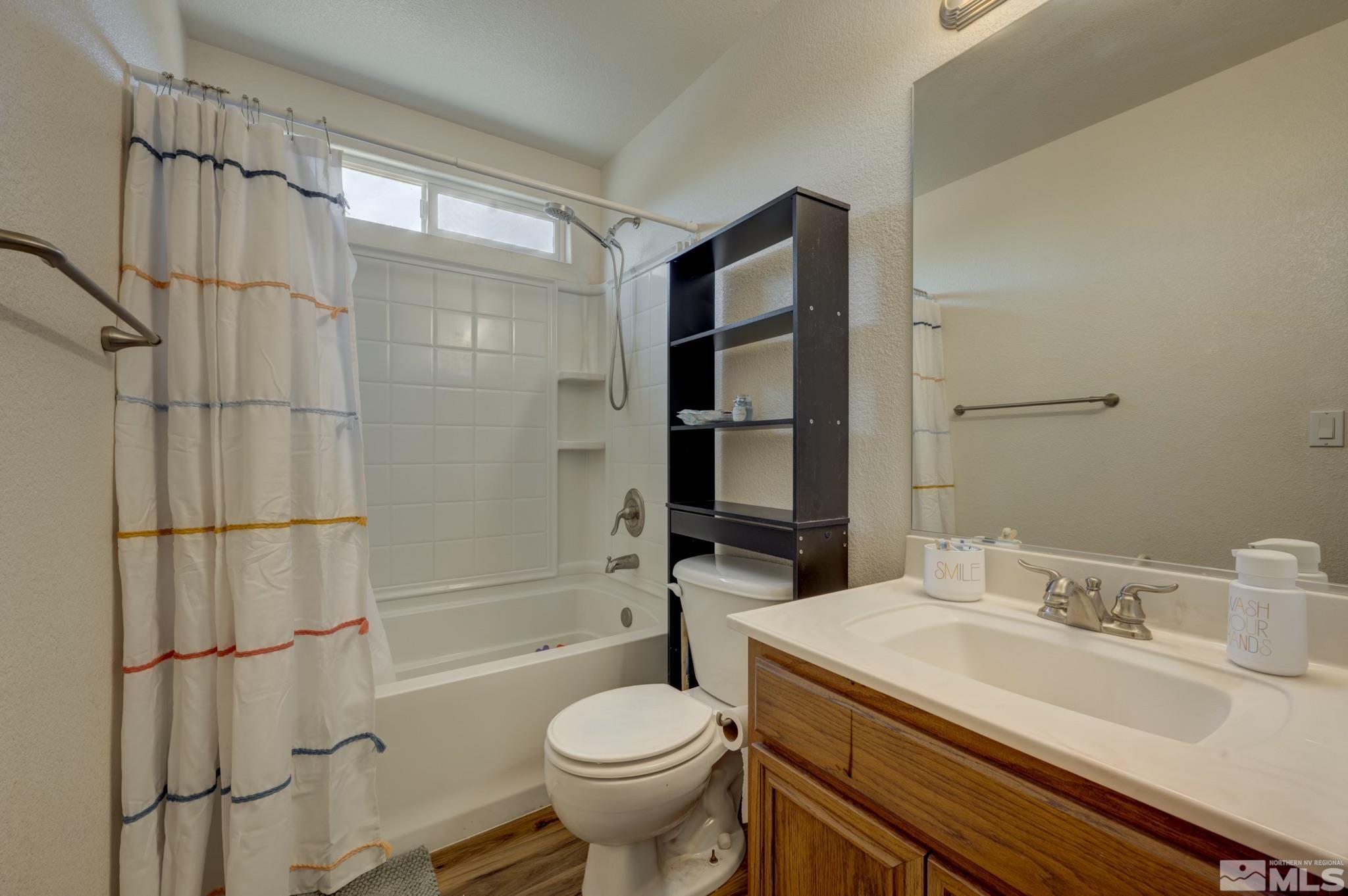 18192 Pin Oak Court Reno, NV 89508 - Photo 9 of 13 Photo 9