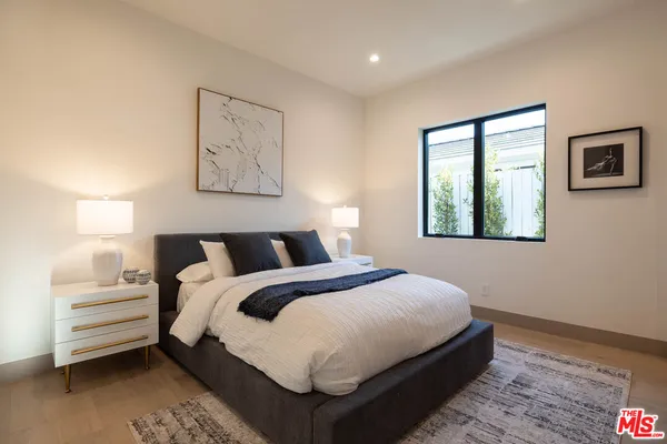 $19,950 | 4512 Sunnyslope Avenue, Sherman Oaks, CA 91423