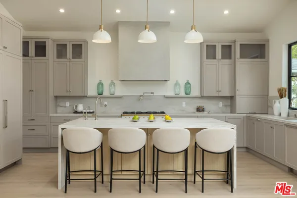 $19,950 | 4512 Sunnyslope Avenue, Sherman Oaks, CA 91423