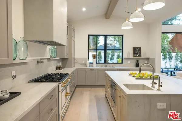 $19,950 | 4512 Sunnyslope Avenue, Sherman Oaks, CA 91423