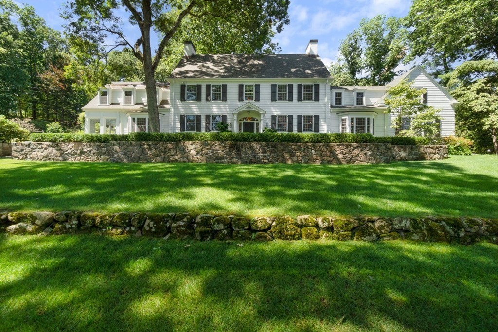 62 Carisbrooke Road Wellesley, MA 02481 - Photo 1 of 32