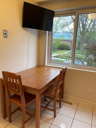 $387,000 | 1534 Palmgren Drive, Glenview, IL 60025