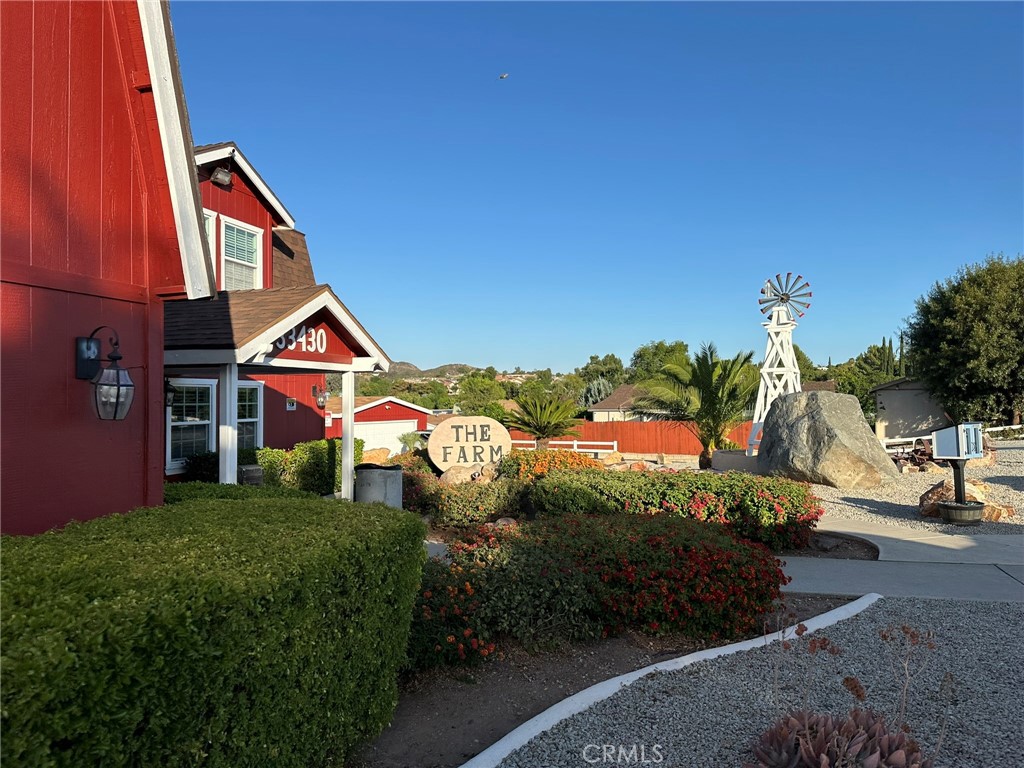 33441 Windmill Road Wildomar, CA 92595 - Photo 27 of 41 Community Center Photo
