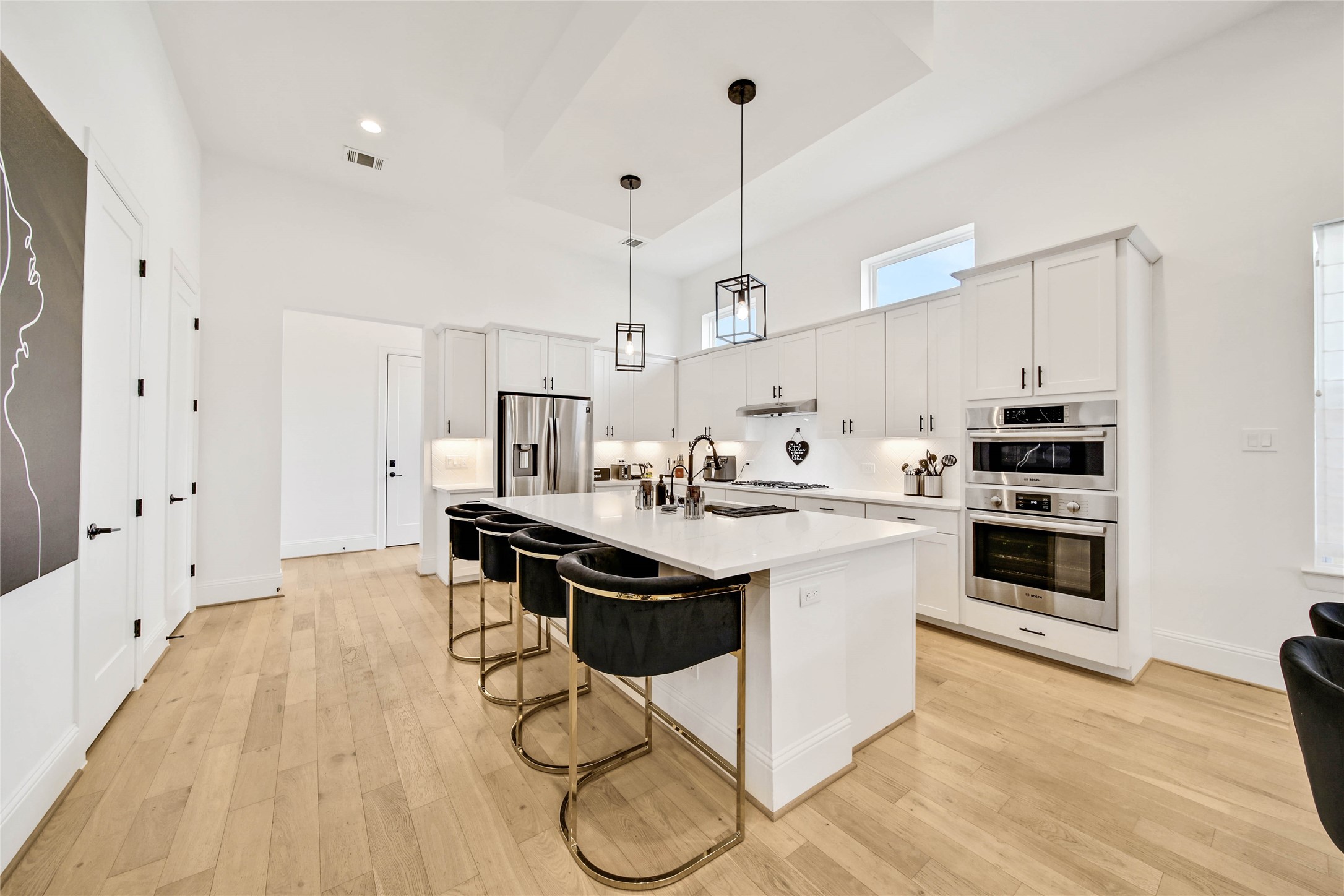 1306 Laird Street Houston, TX 77008 - Photo 6 of 22