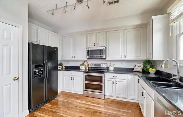 $349,900 | 3432 Civic Green Drive, St. Charles, MO 63301