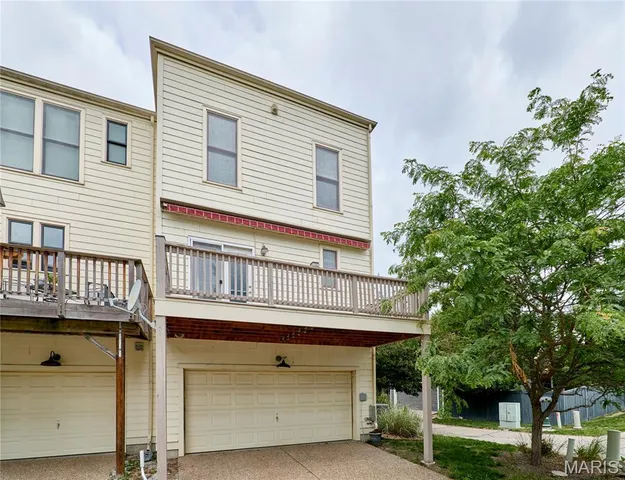 $349,900 | 3432 Civic Green Drive, St. Charles, MO 63301