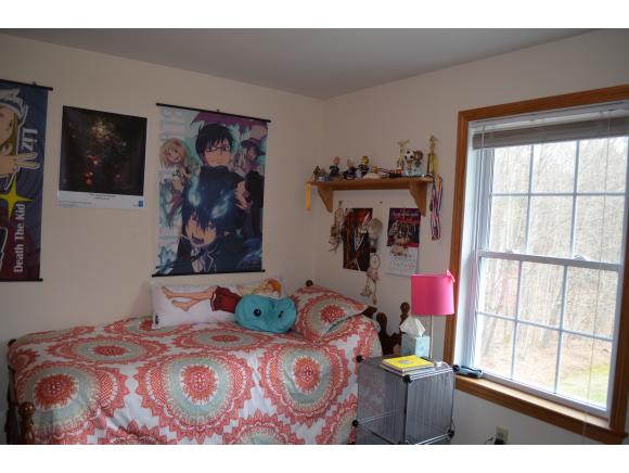 28 Hatfield Road Weare, NH 03281 - Photo 14 of 19