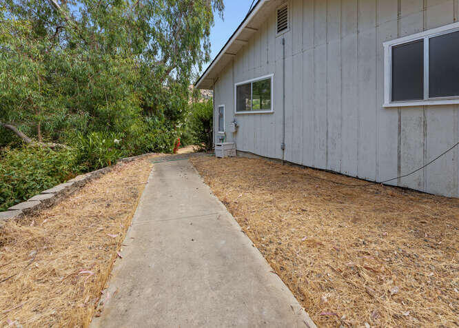 43786 Oak Drive Three Rivers, CA 93271 - Photo 32 of 47 1D7A3336-027-028-666x476