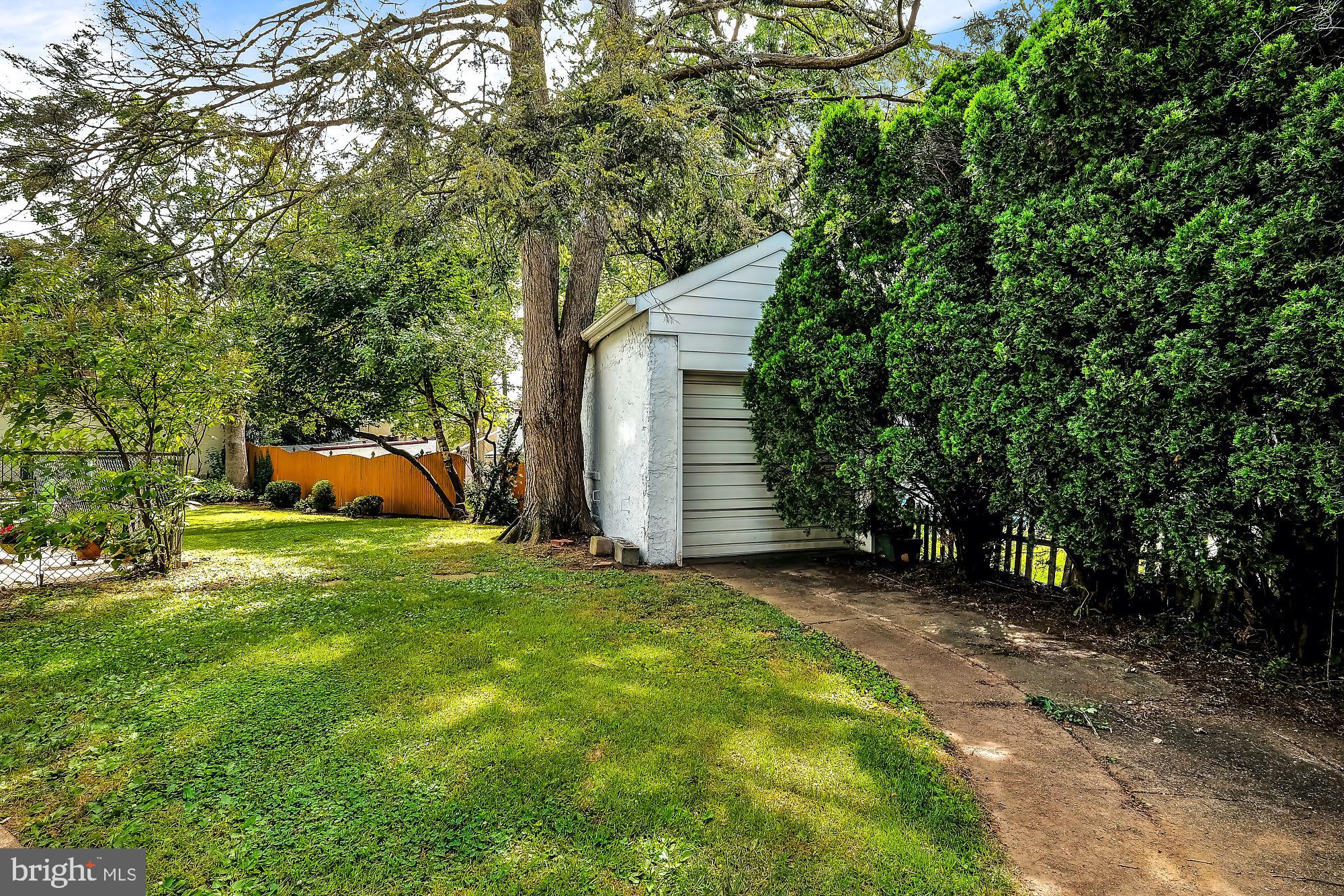 609 North Cedar Road Jenkintown, PA 19046 - Photo 27 of 30 Backyard/Garage