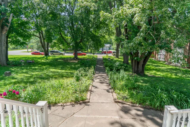 $370,000 | 316 2nd Avenue Southeast, Aitkin, MN 56431