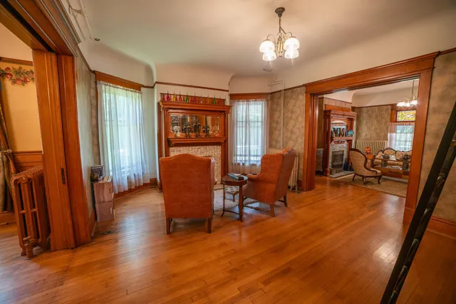 $370,000 | 316 2nd Avenue Southeast, Aitkin, MN 56431