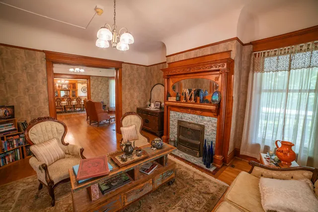 $370,000 | 316 2nd Avenue Southeast, Aitkin, MN 56431