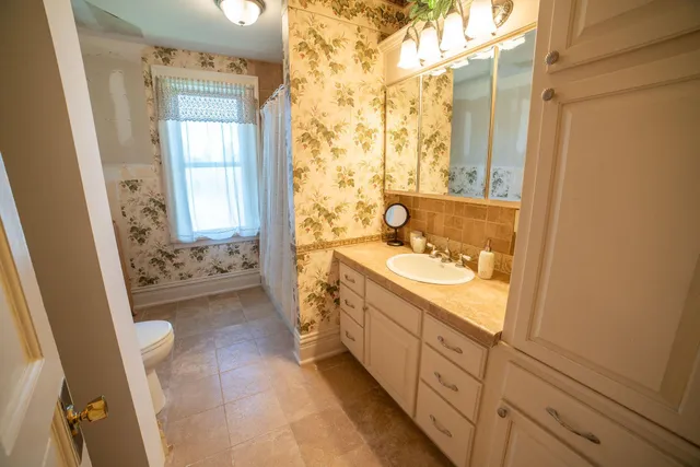 $370,000 | 316 2nd Avenue Southeast, Aitkin, MN 56431