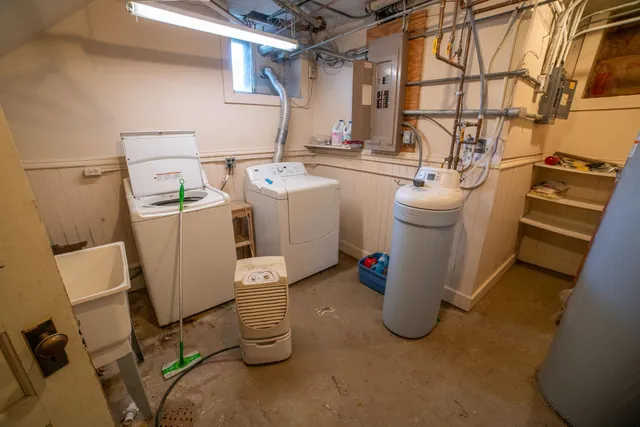 $370,000 | 316 2nd Avenue Southeast, Aitkin, MN 56431