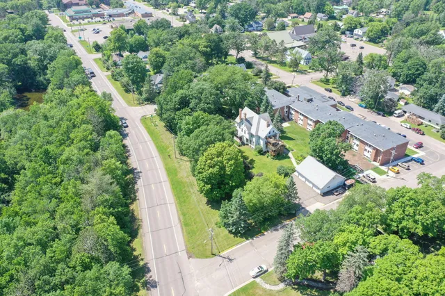 $370,000 | 316 2nd Avenue Southeast, Aitkin, MN 56431