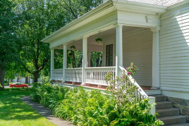 $370,000 | 316 2nd Avenue Southeast, Aitkin, MN 56431