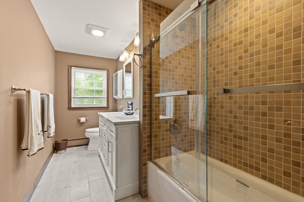 7 Lowry Road Framingham, MA 01701 - Photo 13 of 22