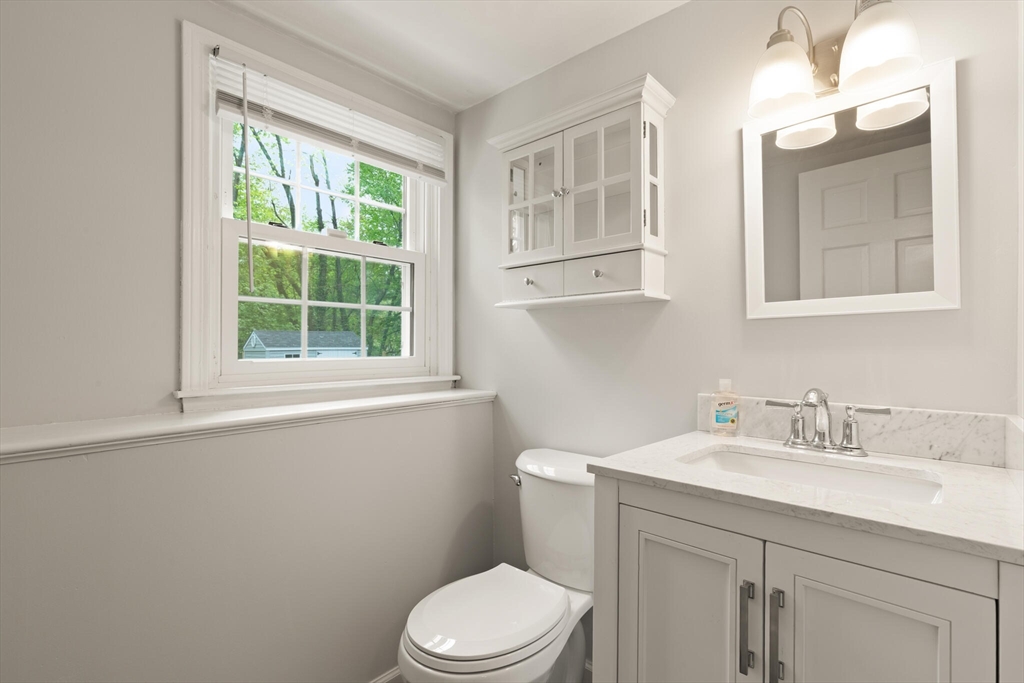 7 Lowry Road Framingham, MA 01701 - Photo 17 of 22