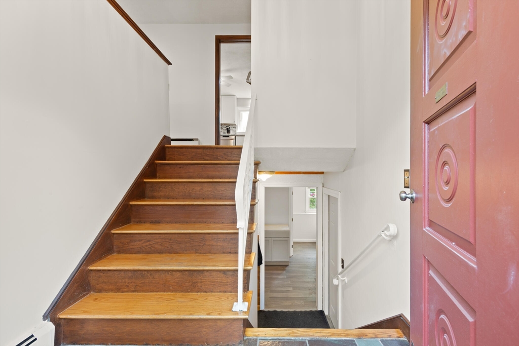 7 Lowry Road Framingham, MA 01701 - Photo 2 of 22