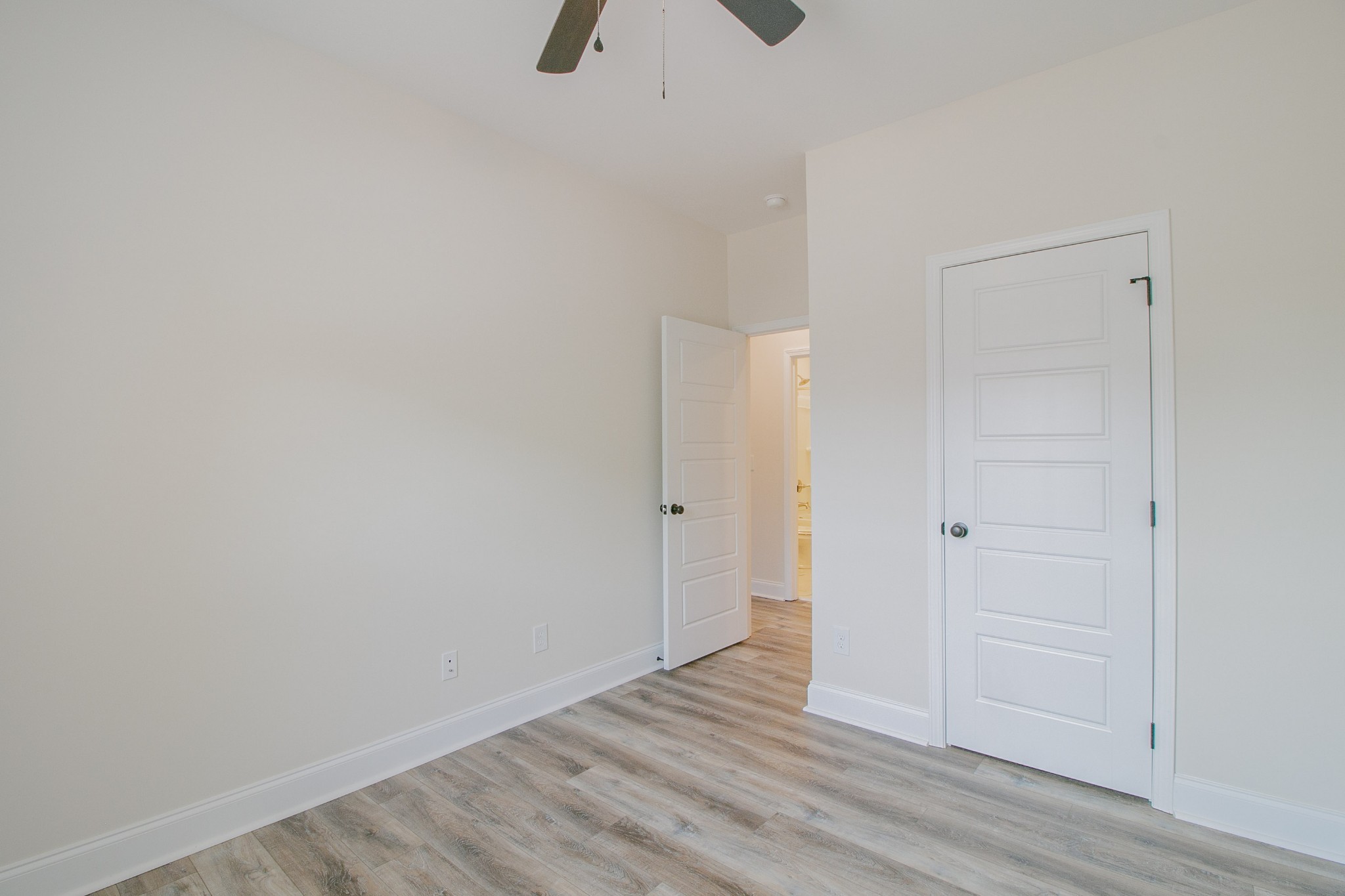 550 Peachers Mill Road, Unit C4 Clarksville, TN 37042 - Photo 23 of 32
