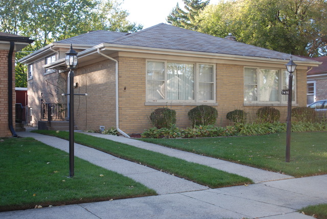 7436 Keystone Avenue Skokie, IL 60076 - Photo 1 of 16