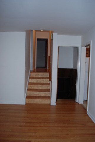 7436 Keystone Avenue Skokie, IL 60076 - Photo 5 of 16