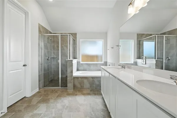 $399,890 | 530 Red Barn Drive, Van Alstyne, TX 75495