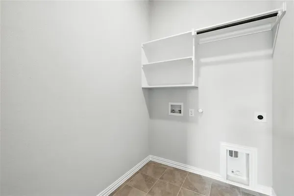 $399,890 | 530 Red Barn Drive, Van Alstyne, TX 75495