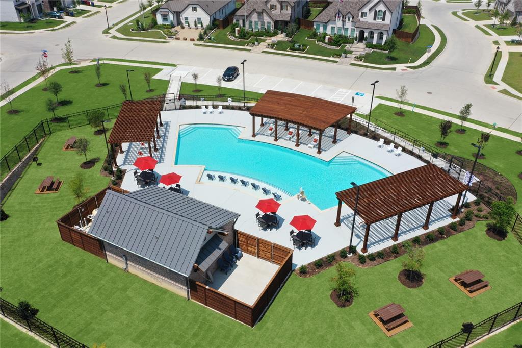 530 Red Barn Drive Van Alstyne, TX 75495 - Photo 34 of 40 Community pool with a residential view