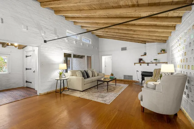 $8,750 | 3691 Laguna Avenue, Palo Alto, CA 94306