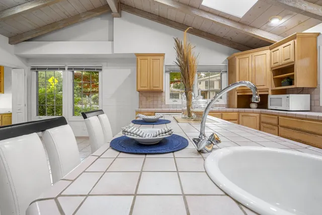 $8,750 | 3691 Laguna Avenue, Palo Alto, CA 94306