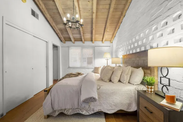 $8,750 | 3691 Laguna Avenue, Palo Alto, CA 94306