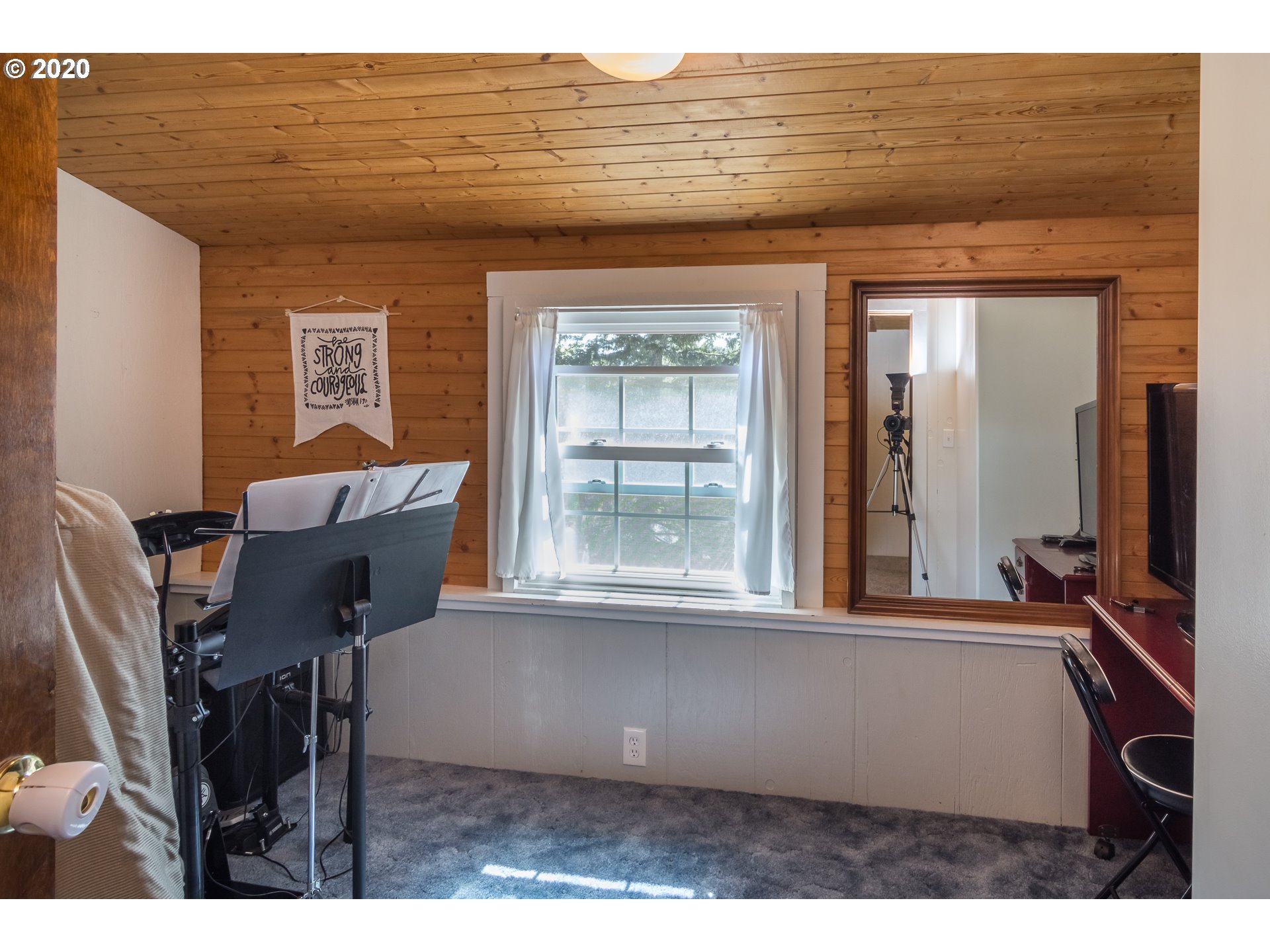 764 Upper Cleveland Rapids Road Roseburg, OR 97471 - Photo 22 of 31 Gallery Image 22