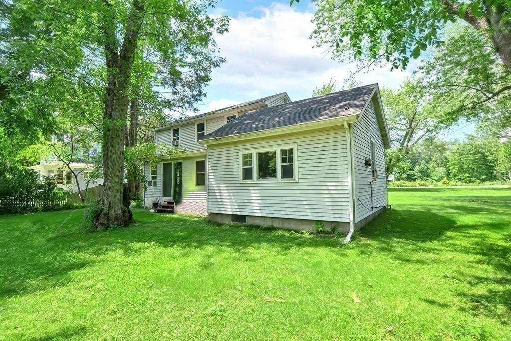 207 Boston Post Road Wayland, MA 01778 - Photo 27 of 38