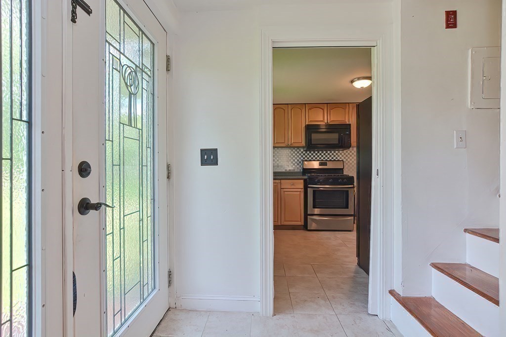 207 Boston Post Road Wayland, MA 01778 - Photo 36 of 38